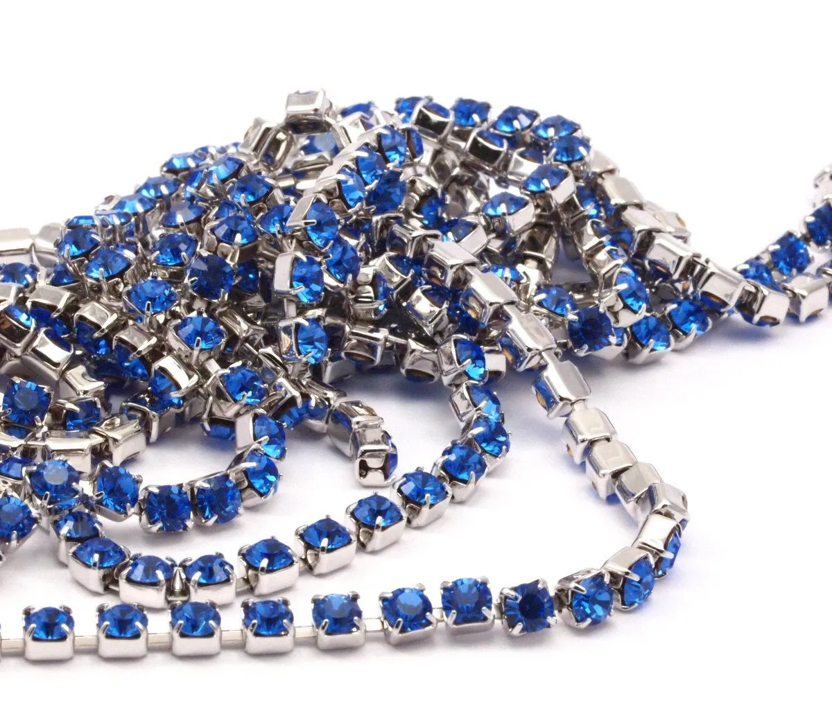 2 Feet Vintage 4mm Deep Blue Crystal Rhinestone Chain With Silver Plated Brass Frame - Made In Austria Au42