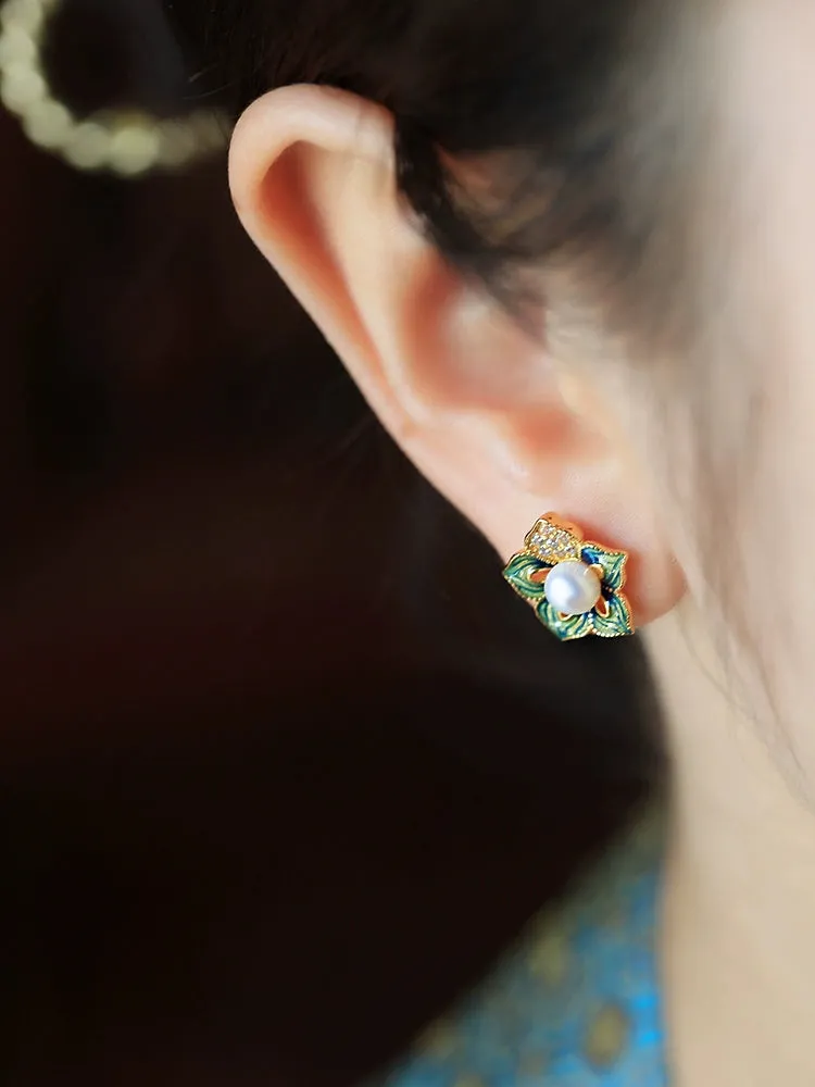 Jade Earrings: Camellia