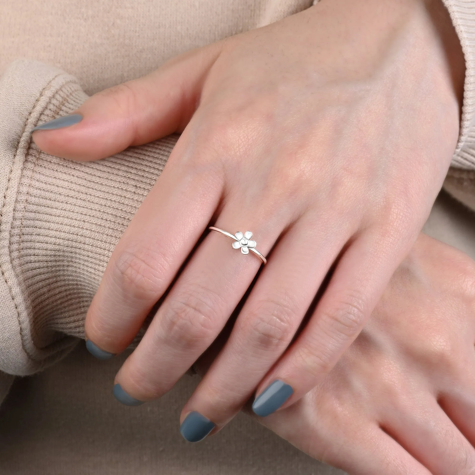 Minimal Flower Ring Sterling Silver