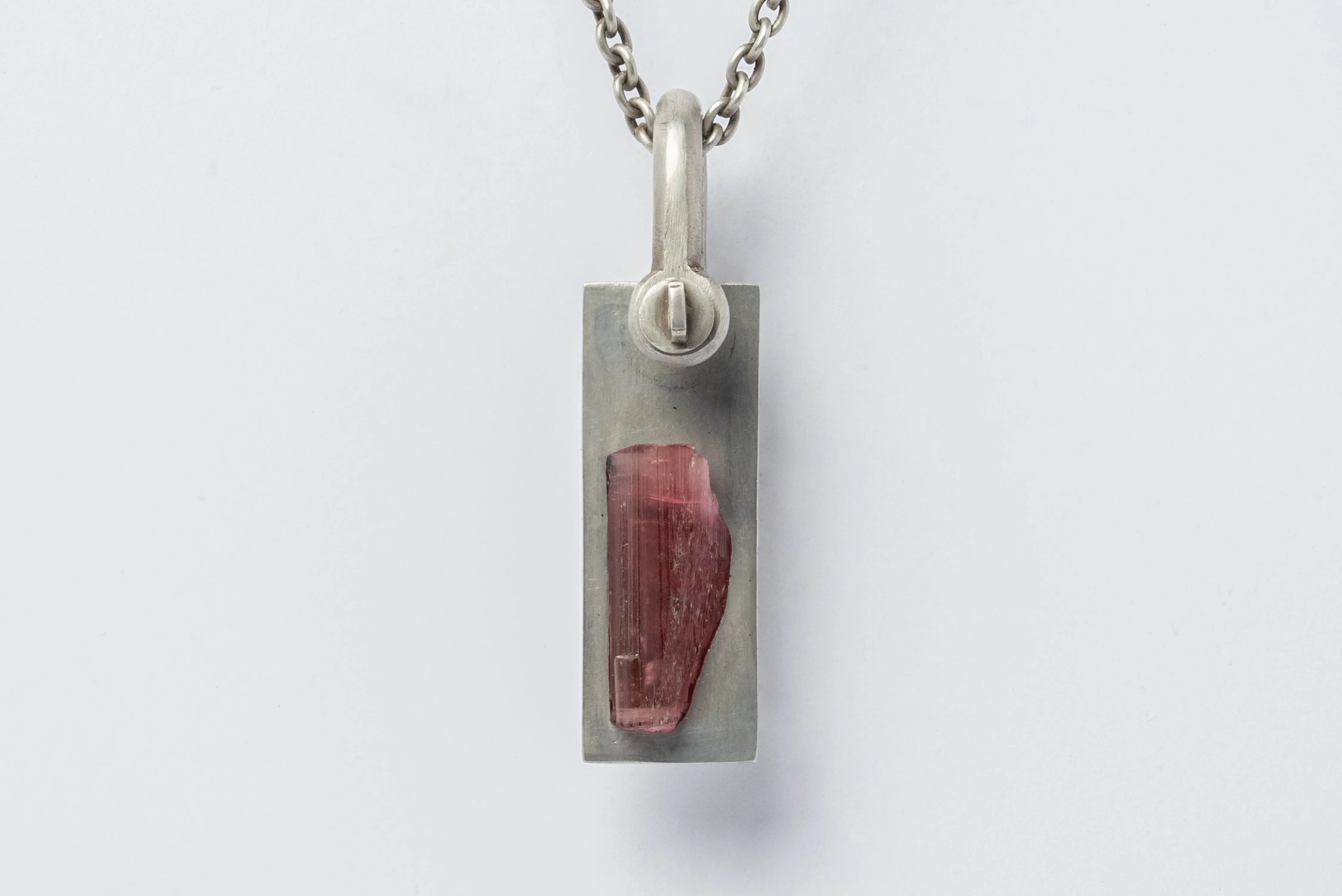 Plate Necklace (U-Bolt Var., Adaptation, Rubellite, DA RBL)