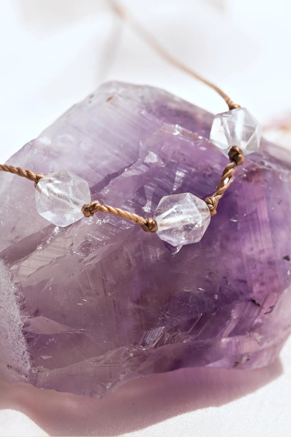 Quartz Crystal Zodiac Necklace for Pisces | 2/19 - 3/20