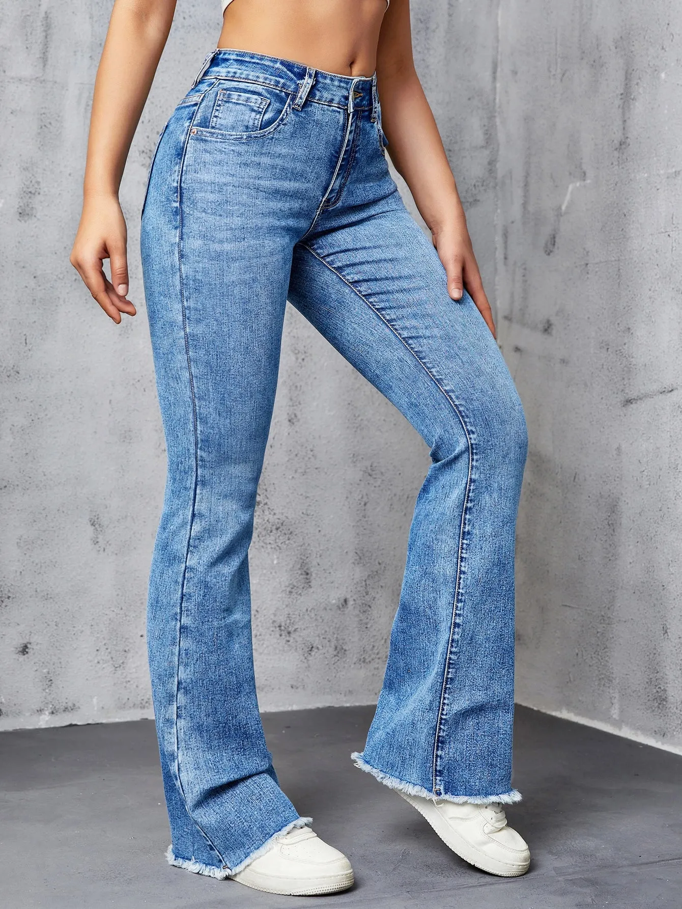 Slant Pocket Bleach Wash Flare Leg Jeans