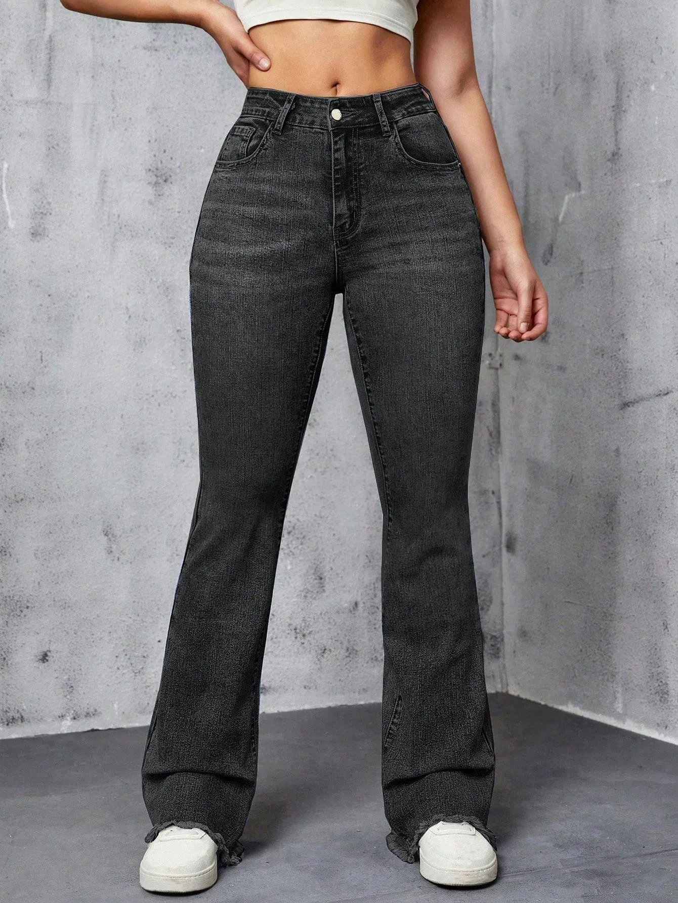 Slant Pocket Bleach Wash Flare Leg Jeans