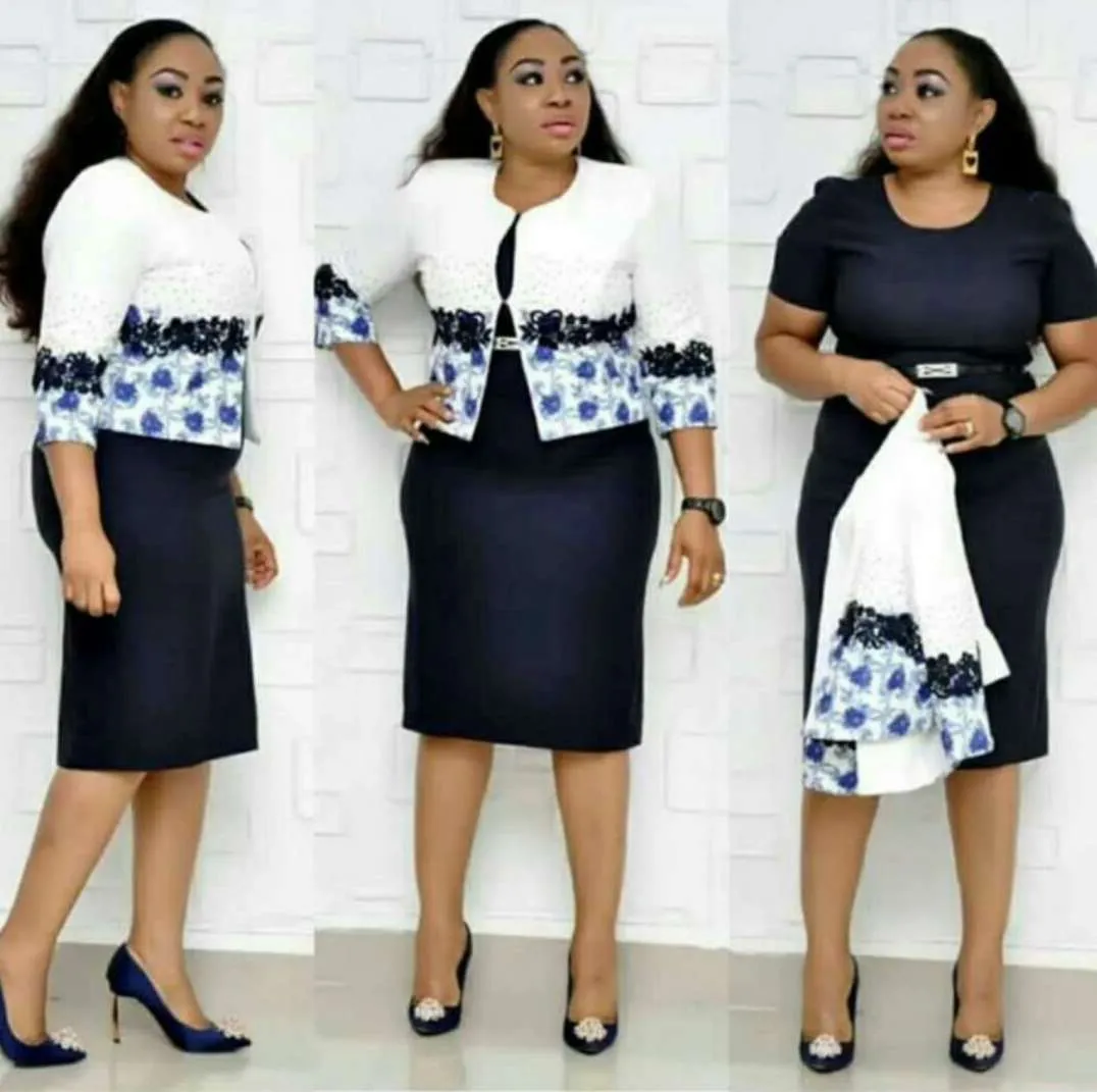 Stylish African Women's Plus Size Dress in Elegant Traditional Cotton Clothing - Available in XL-5XL