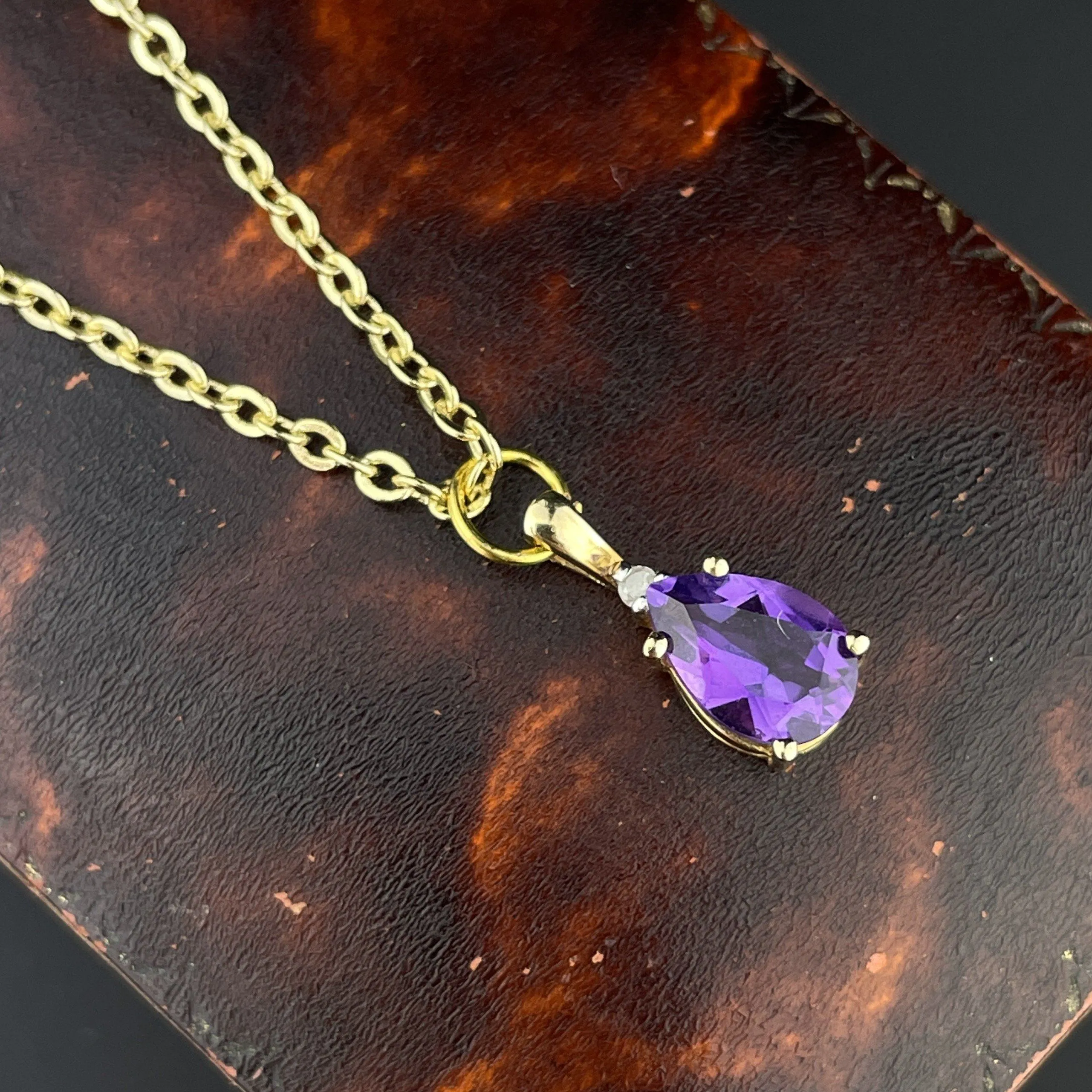 Vintage 14K Gold Diamond Amethyst Pendant Necklace