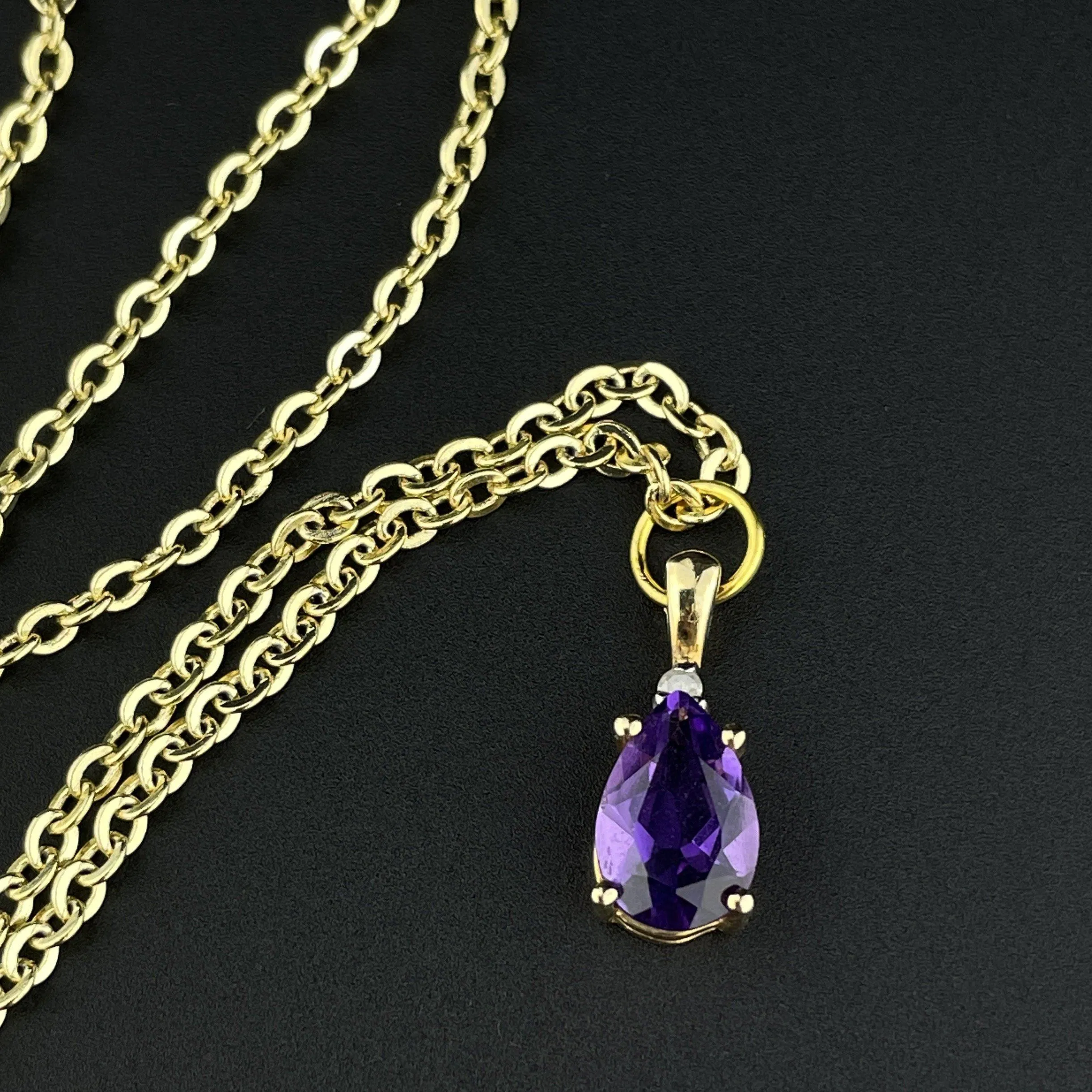 Vintage 14K Gold Diamond Amethyst Pendant Necklace